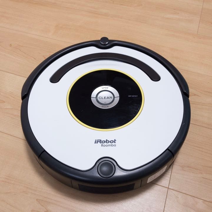 掃除機・クリーナー Panasonic MC-RS200-K 概要 ロボット掃除機 MC