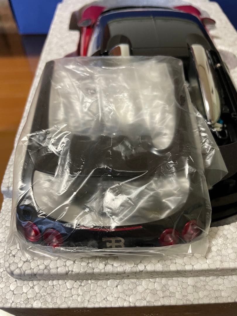 価格変更 1/18 オートアート ブガッティ ヴェイロン限定品　未展示品