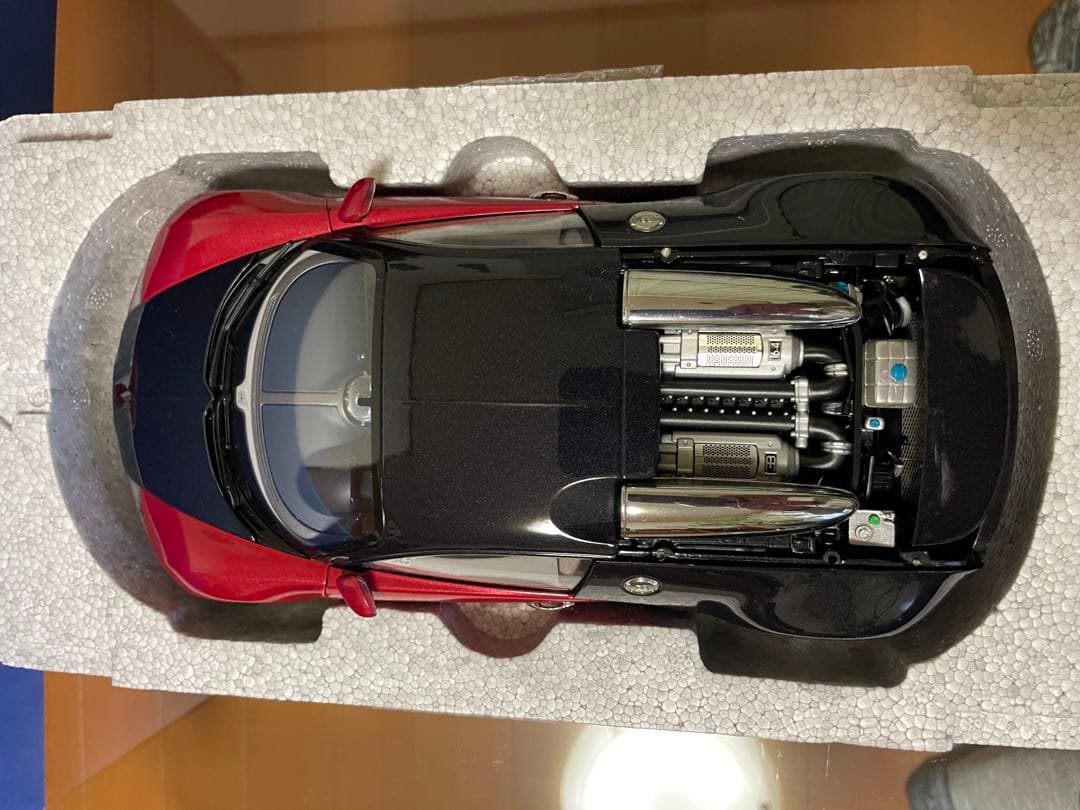 価格変更 1/18 オートアート ブガッティ ヴェイロン限定品　未展示品