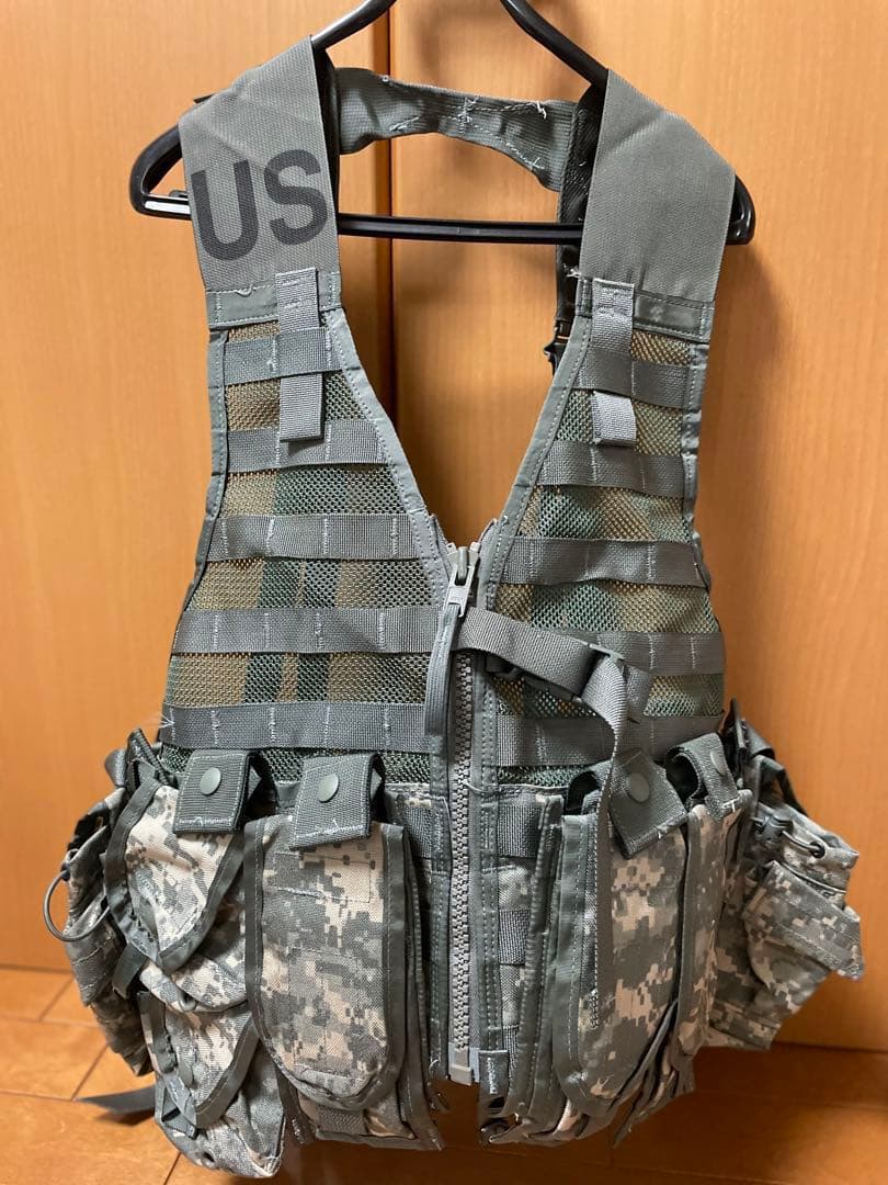 実物　米軍　美品未使用　ファイティングロードキャリアセット　ACU サバゲー 楽天市場】米軍タイプ ACUジャケット コンバットジャケット マルチカモ