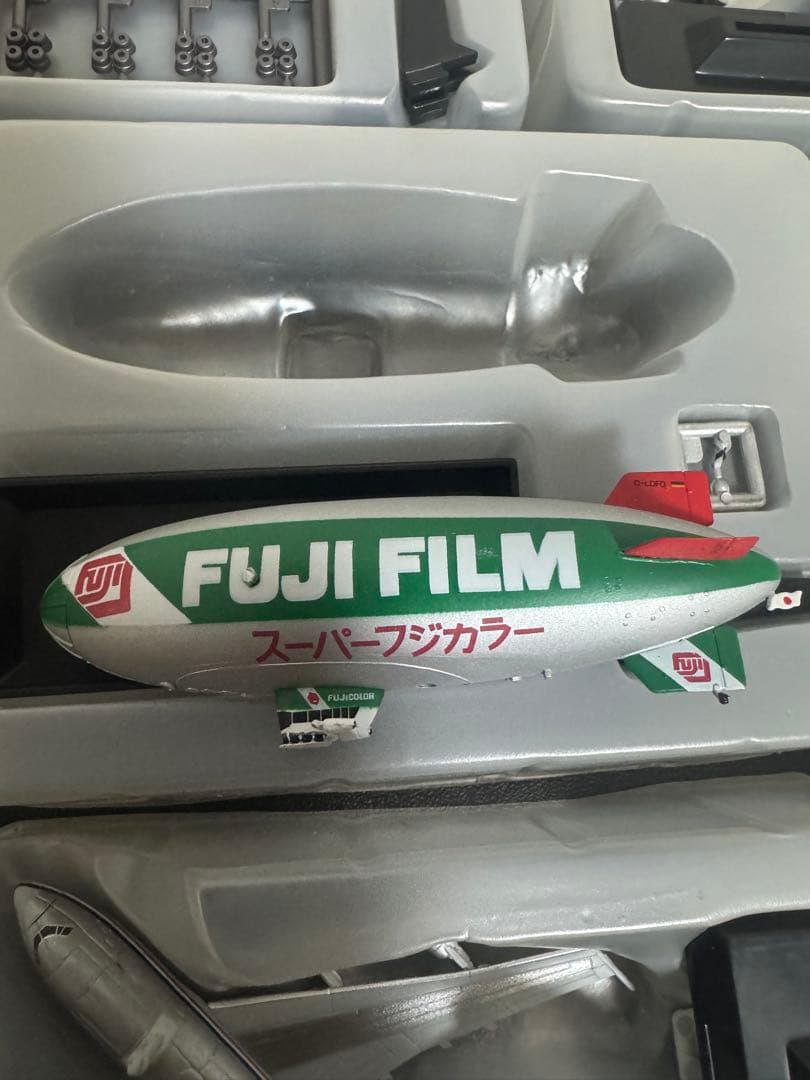 世界の翼 シリーズ 2 10機セット シークレットありです。