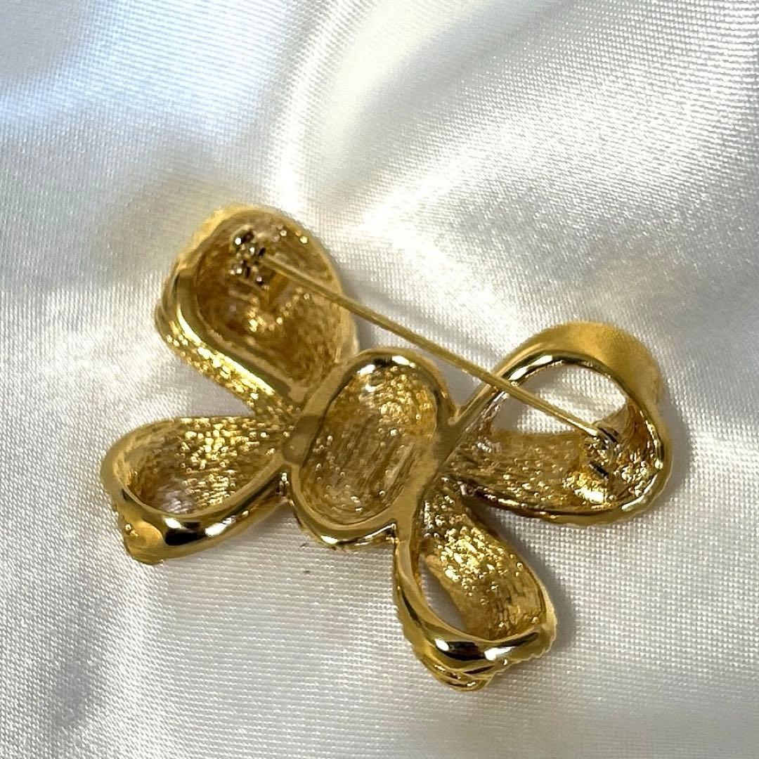 クリスチャンディオール リボン ブローチ ラインストーン ゴールド