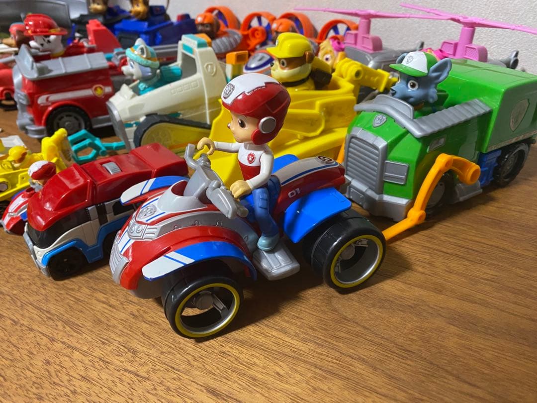 パウパトロール パウステーション　ビークル　おもちゃ　ラジコン　まとめ売り