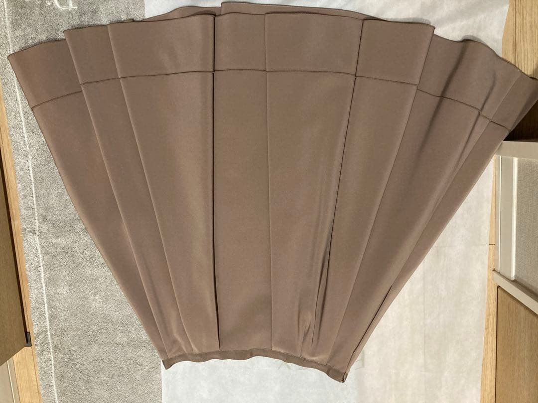 フォクシースカート　モカ　４０サイズ　新品未使用品　４１０１３