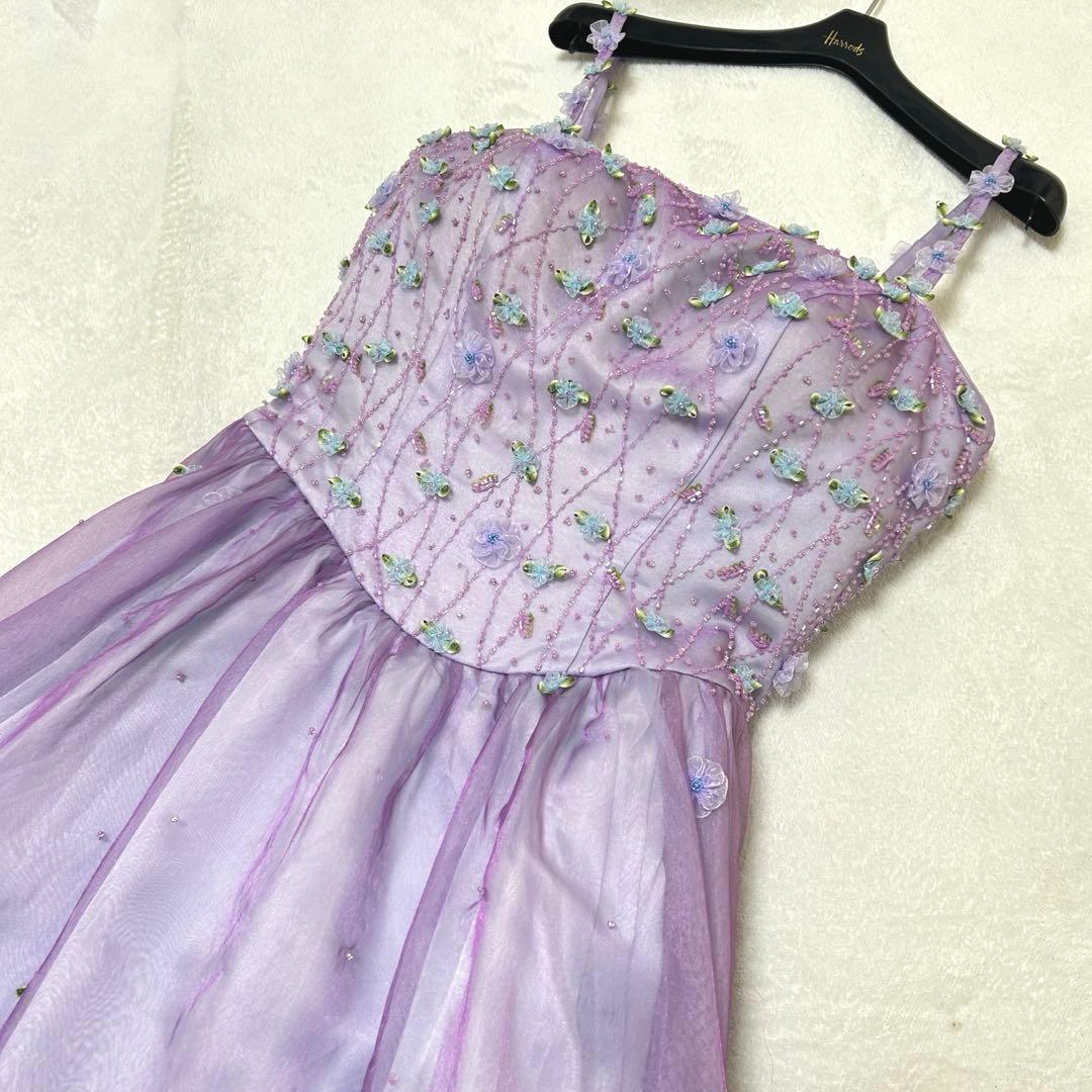 美品✨エメ　カラードレス　ビーズ刺繍　 フラワー　披露宴　演奏会　パーティドレス