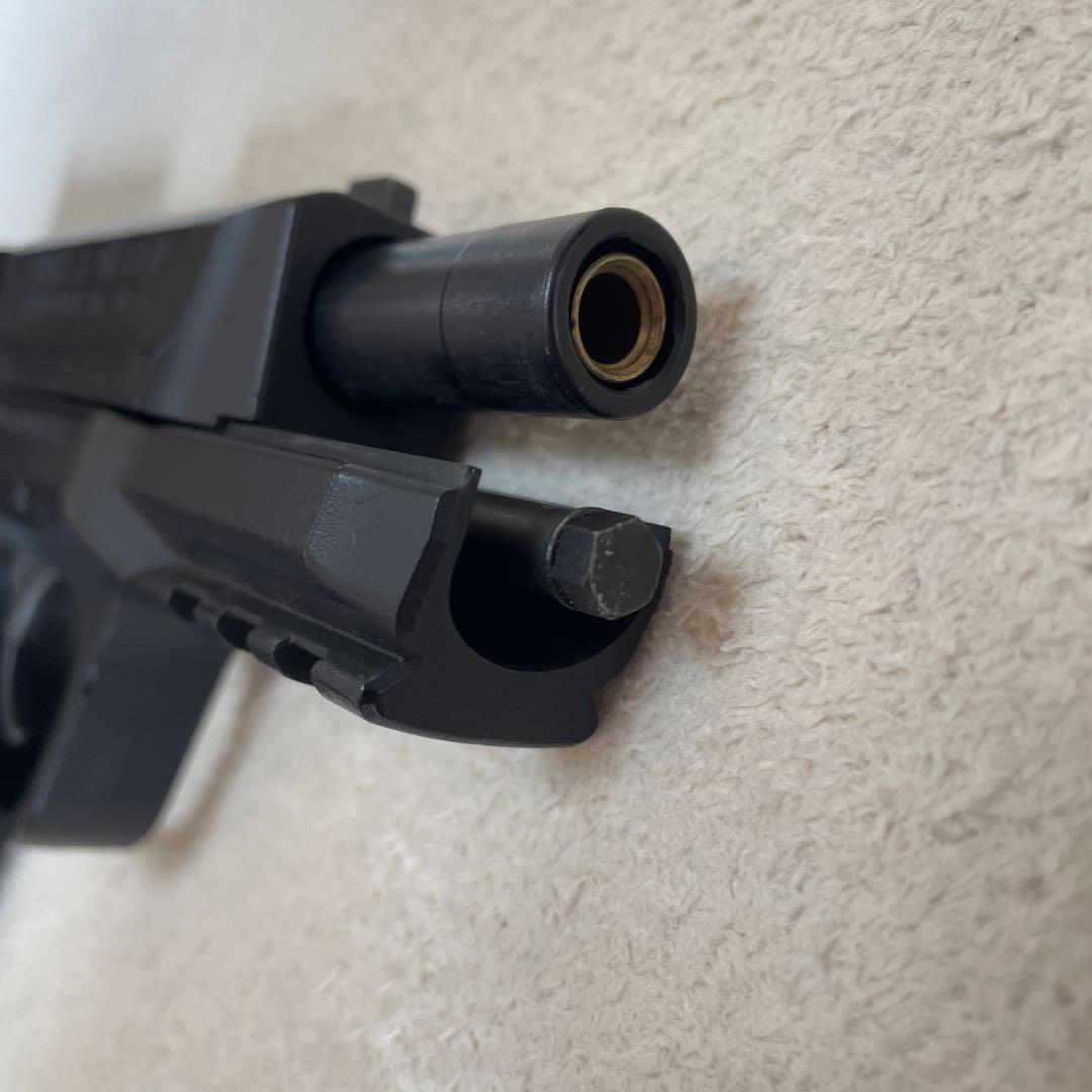 M&P ガスガン 3マガジン付き