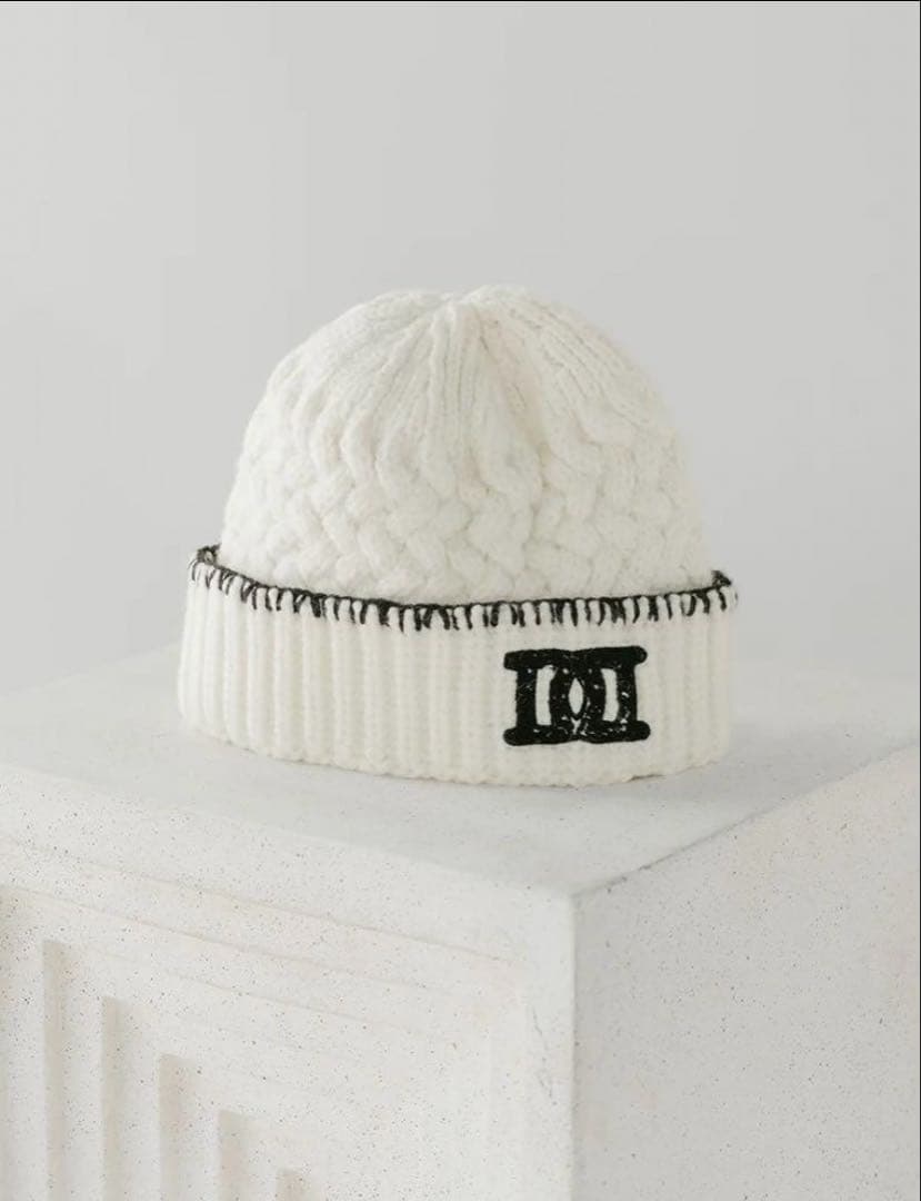 【タグ付新品未使用】darich DDロゴバスケットニットビーニー 白 ダーリッチ Darich DDロゴバスケットニットビーニー （ホワイト