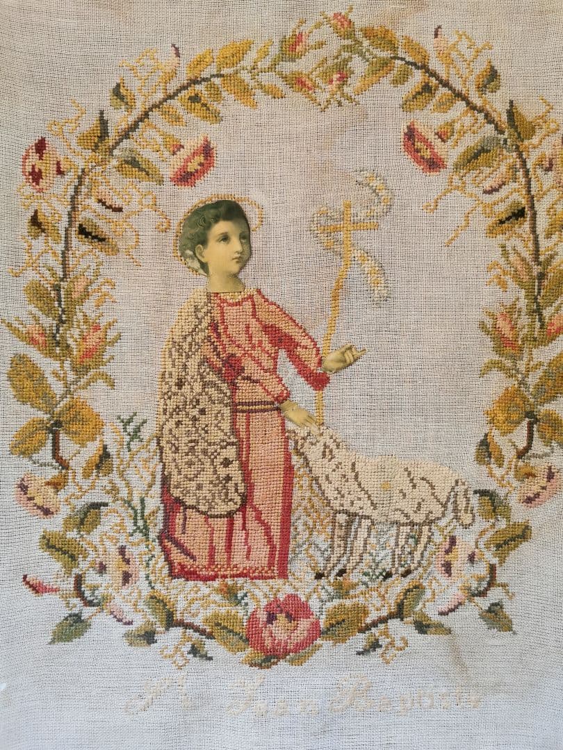 アンティークフランス 聖家族のニードルワーク刺繍タペストリー額装
