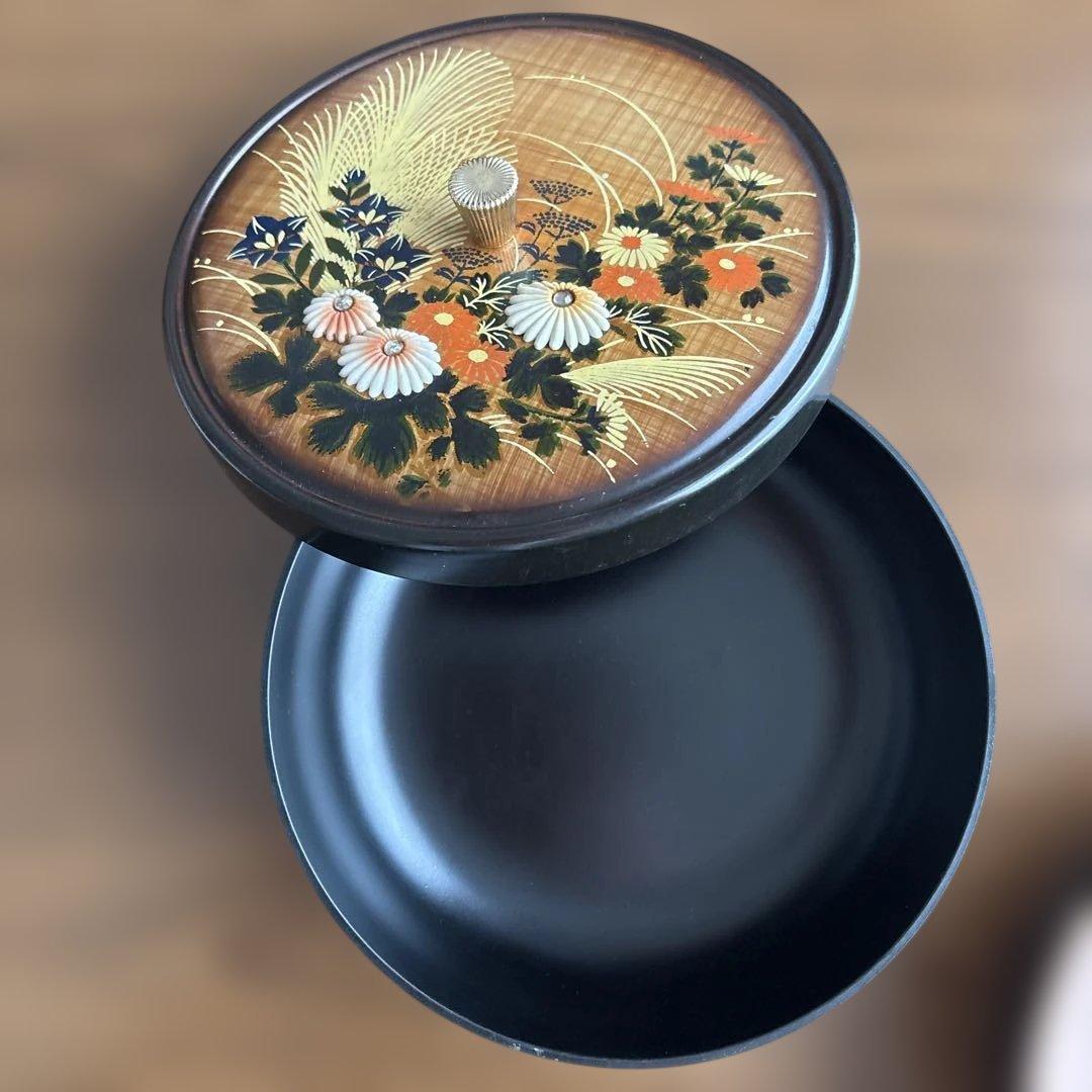 匿名配送】昭和レトロ 花柄 漆器 菓子器 2個まとめて - メルカリ