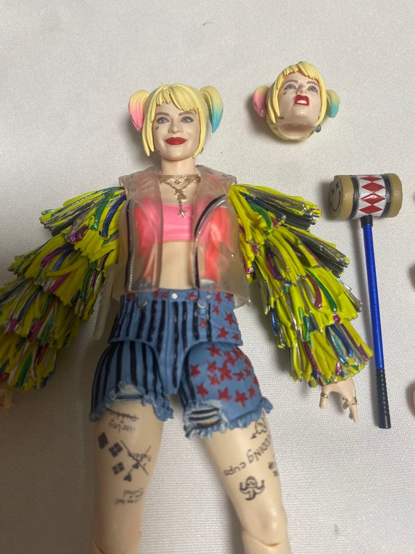 MAFEX ハーレイ・クイン コーションテープver. - メルカリ