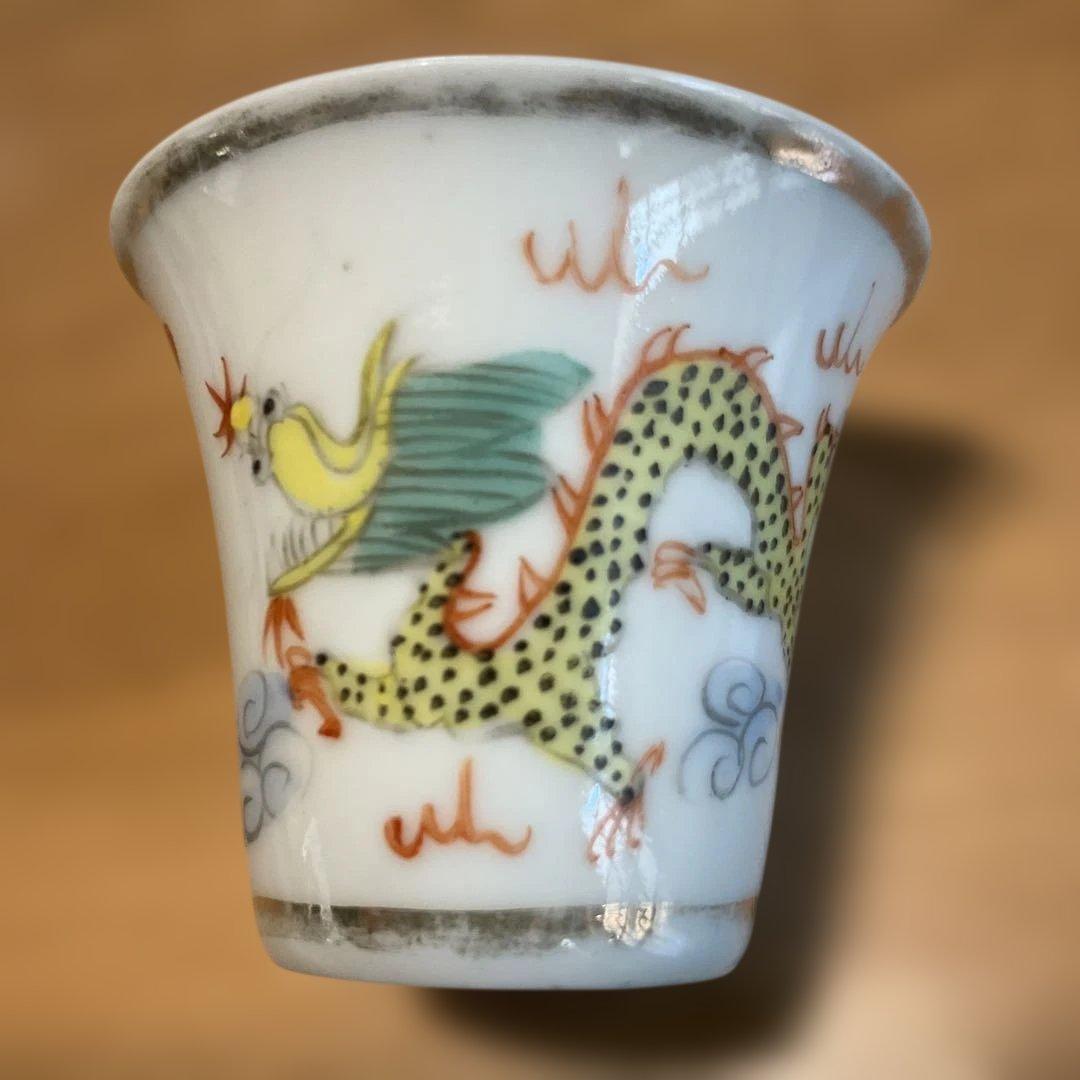 ドラゴンと鳥の絵柄の陶器カップ 青いドラゴンの陶器製マグカップ 飛翔龍 - メルカリ