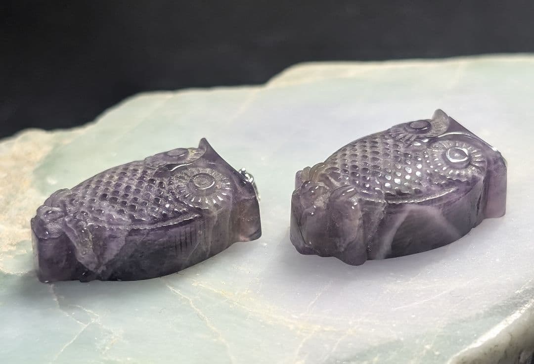 オーダー品確認用可愛いふくろう彫りペンダントトップ8個セット天然石