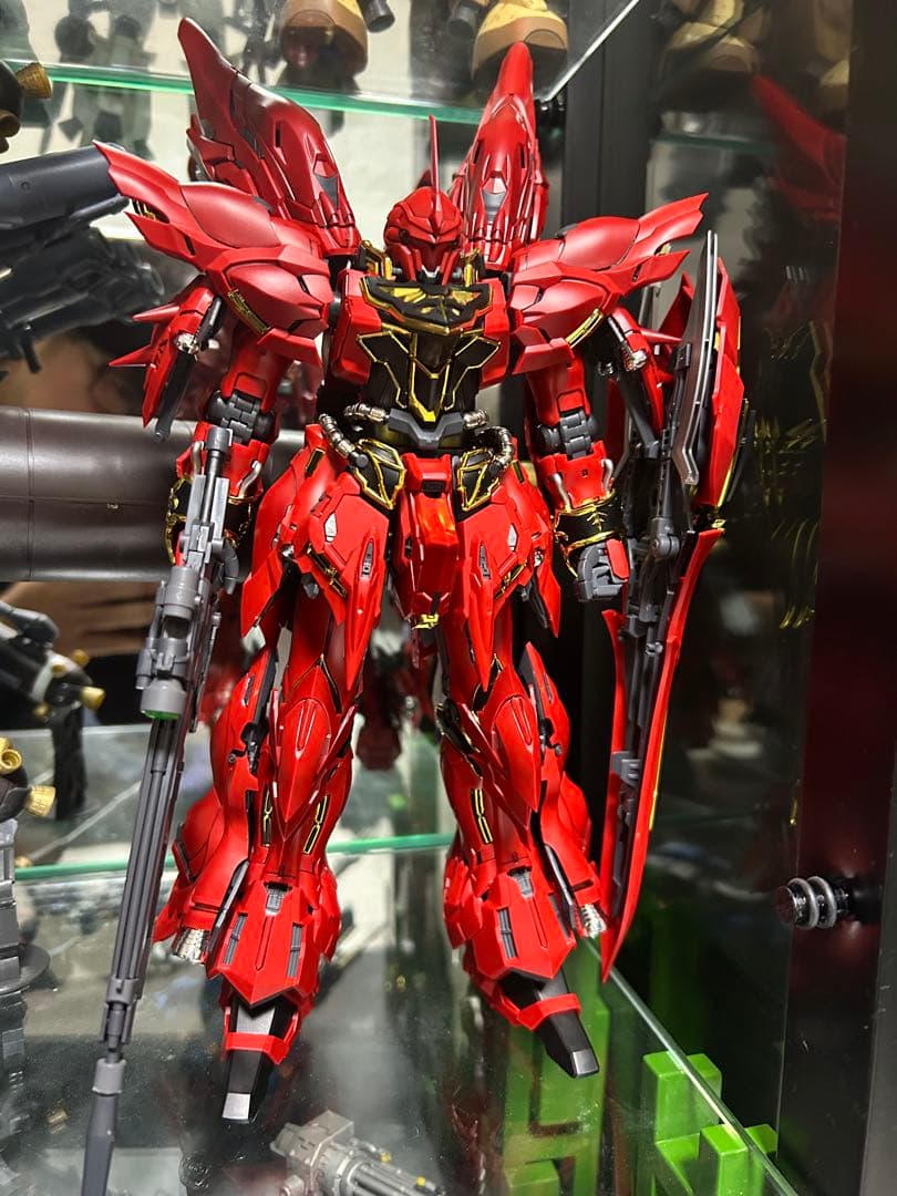 1/100 プラモデル　完成品