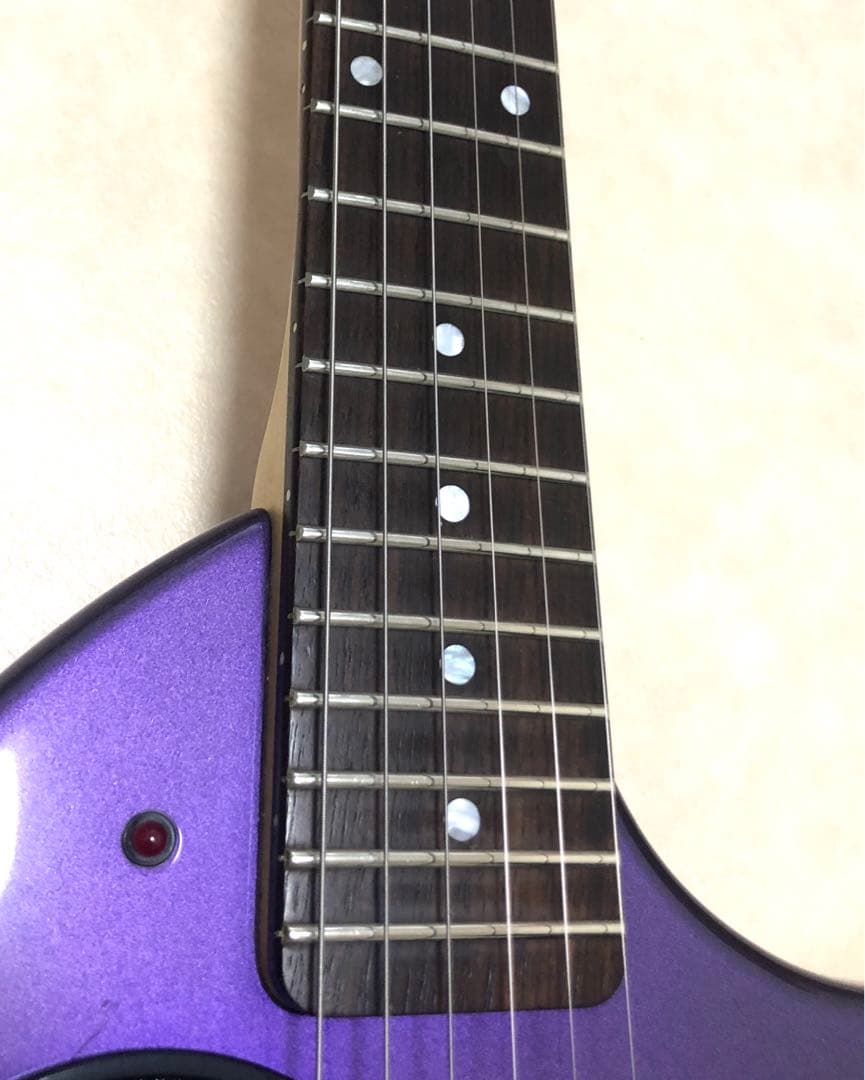 【美品】ZO-3C メタリックパープル アンプ内蔵ミニギター ソフトケース付