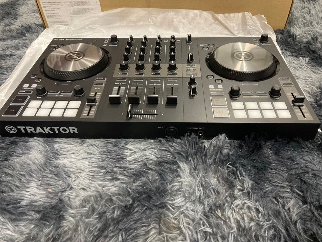 B0101)Traktor Kontrol S3 Djコントローラー - メルカリ