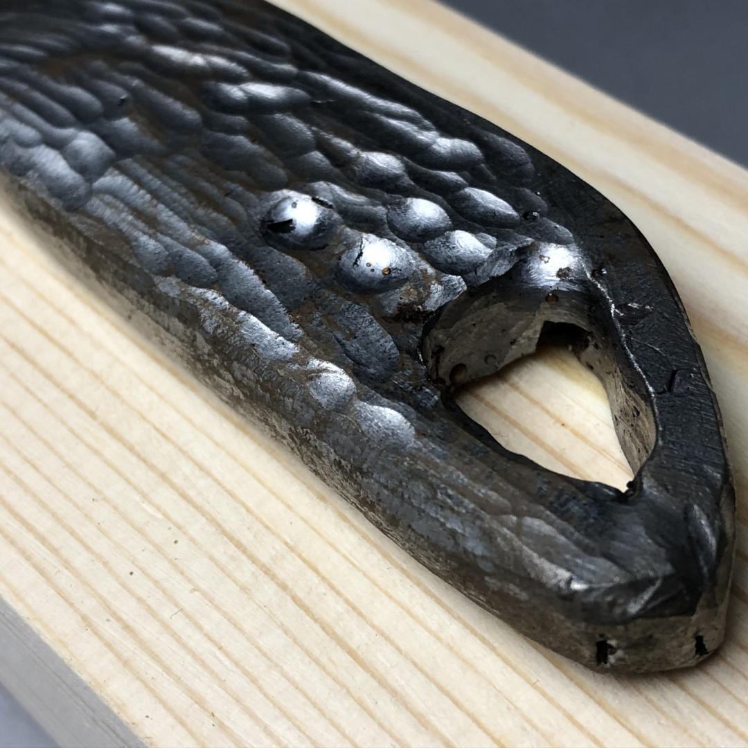 b*b様 アルタイ隕石 鉄隕石 メテオライト 模造刀 重さ約152g 共箱