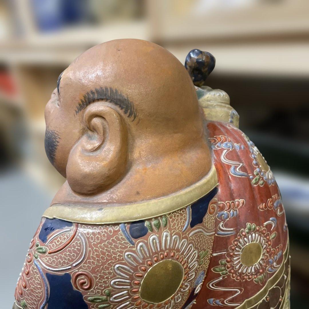 翡翠 鳥 翡翠 彫刻 自然のテーマ 花と葉のデザイン 木製台座付き 翡翠 鳥と