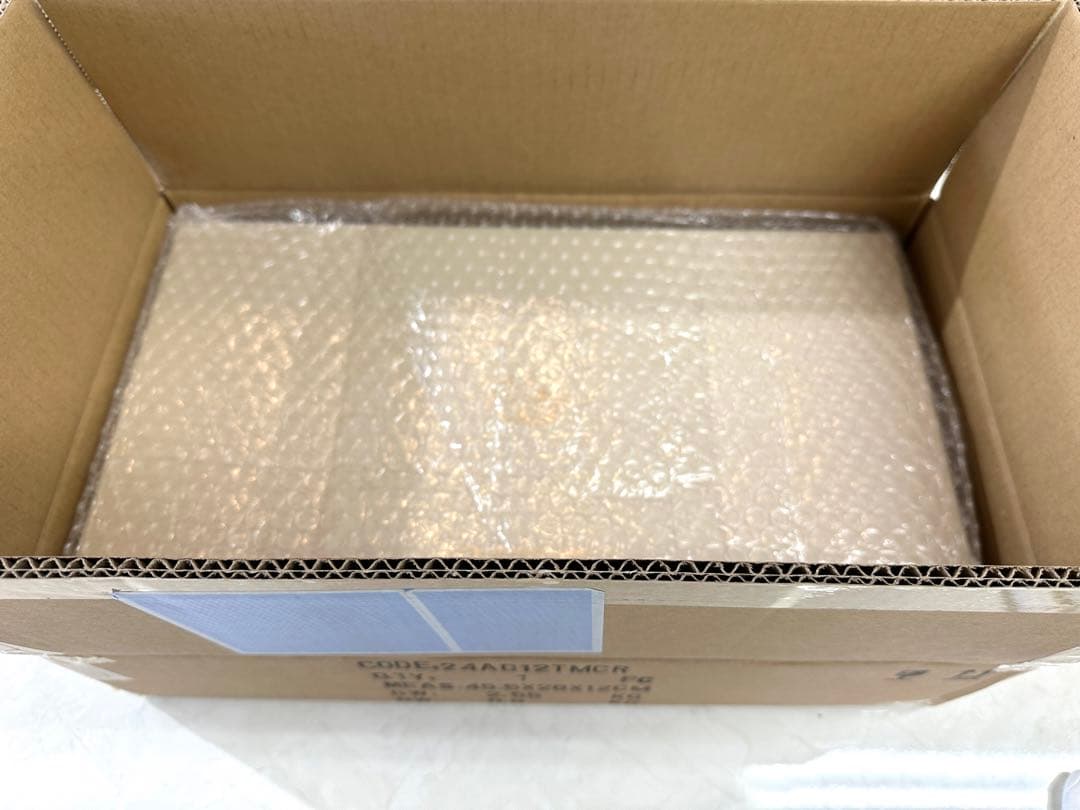 松山智一「United We Stand Divided」限定88枚完売品 真作 - メルカリ