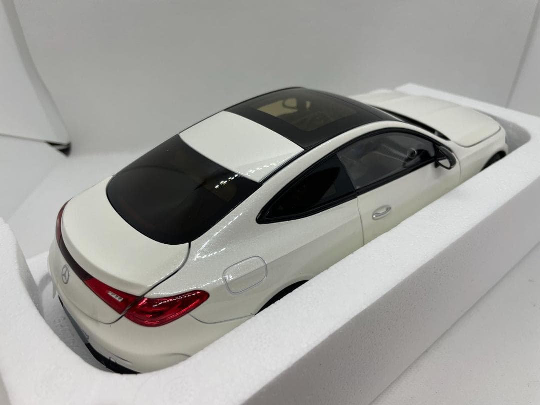 201-010 ノレブ 1/18 メルセデスベンツ CLE Coupe 2024
