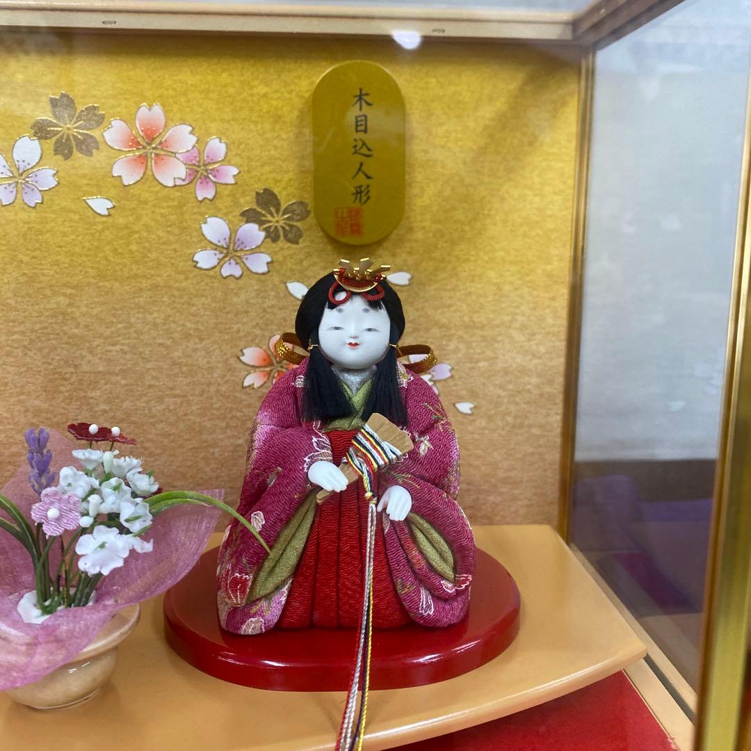 ガラスケース付きひな人形