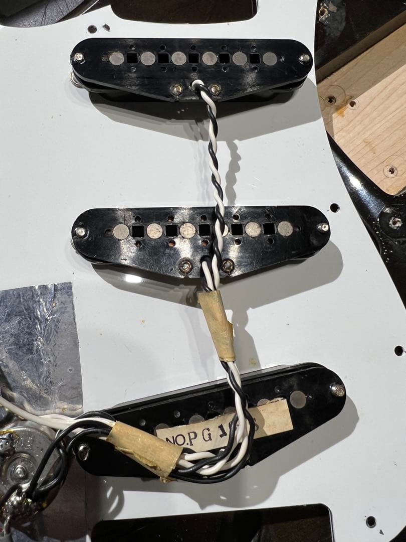 Performance guitar ストラトタイプ　オーダー