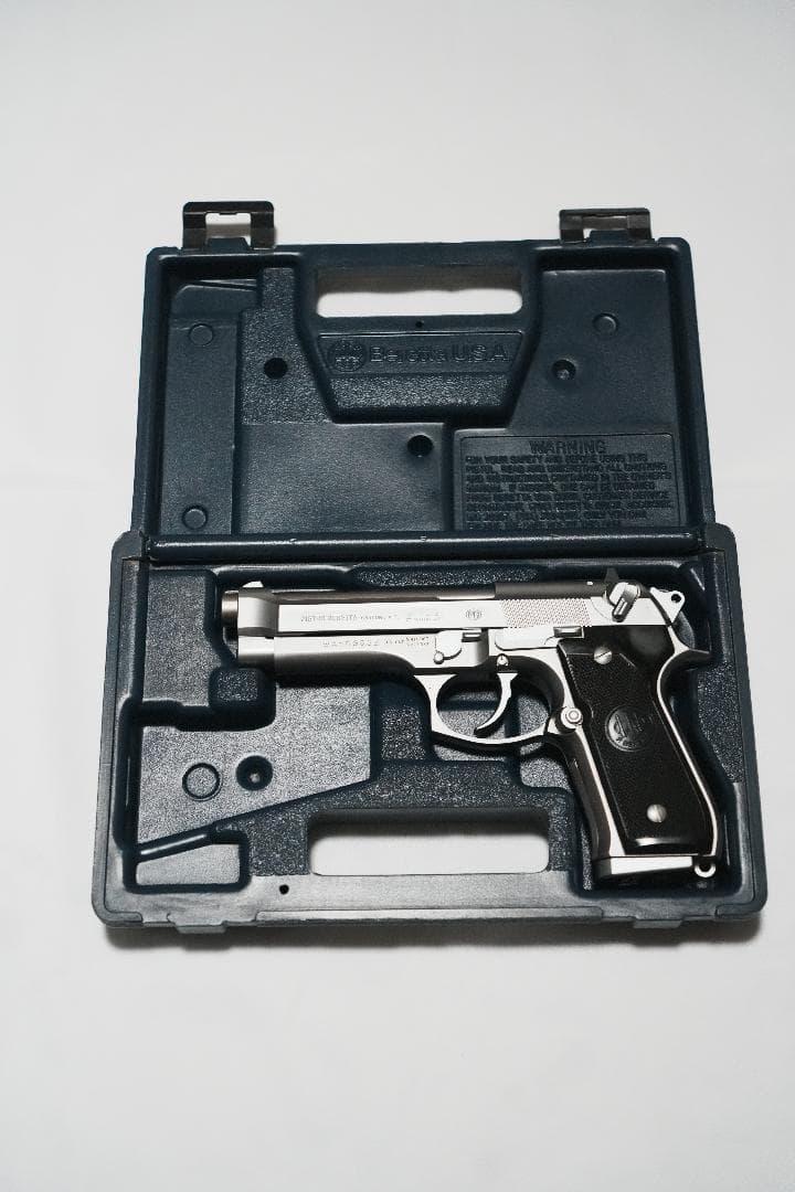 ウエスタンアームズ ベレッタM92FS アイノックス　ガスガン シルバー