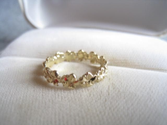 ☆素敵！一連花形 最大幅4.5mm k14金イエローゴールド指輪リング新品！