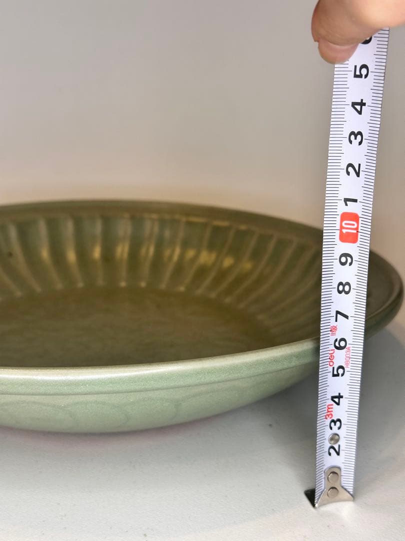 明代　龍泉窯　青磁盤