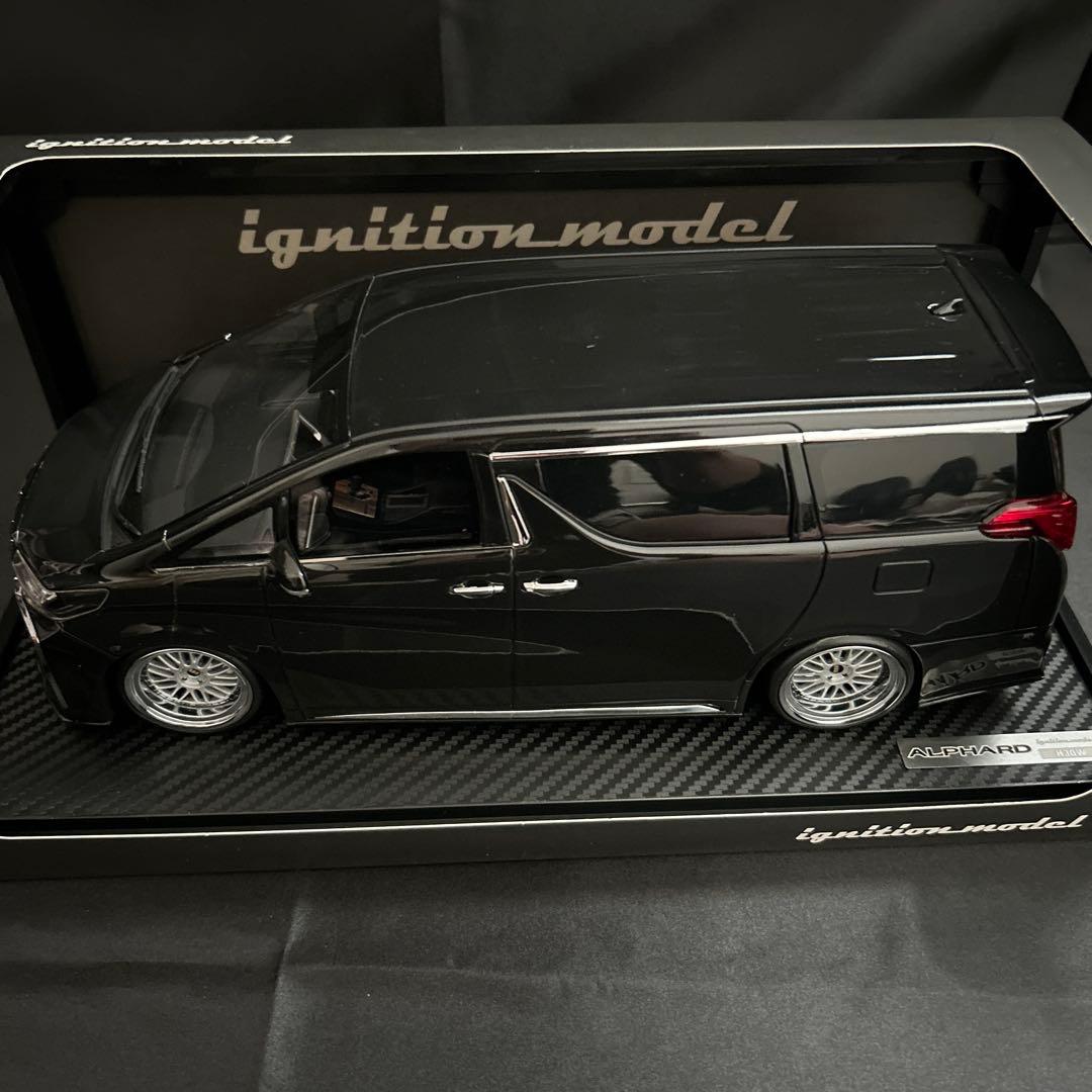 イグニッションモデル アルファード 1/18