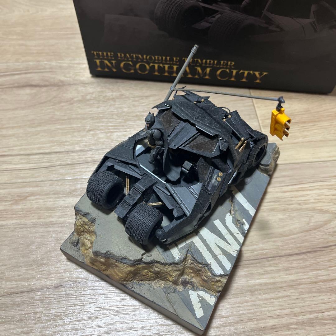 バットモービル ゴッサムシティ ミニチュア