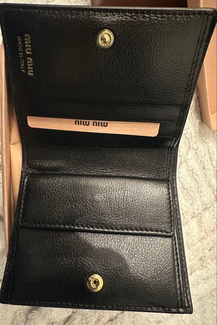miu miu 花柄 二つ折り財布