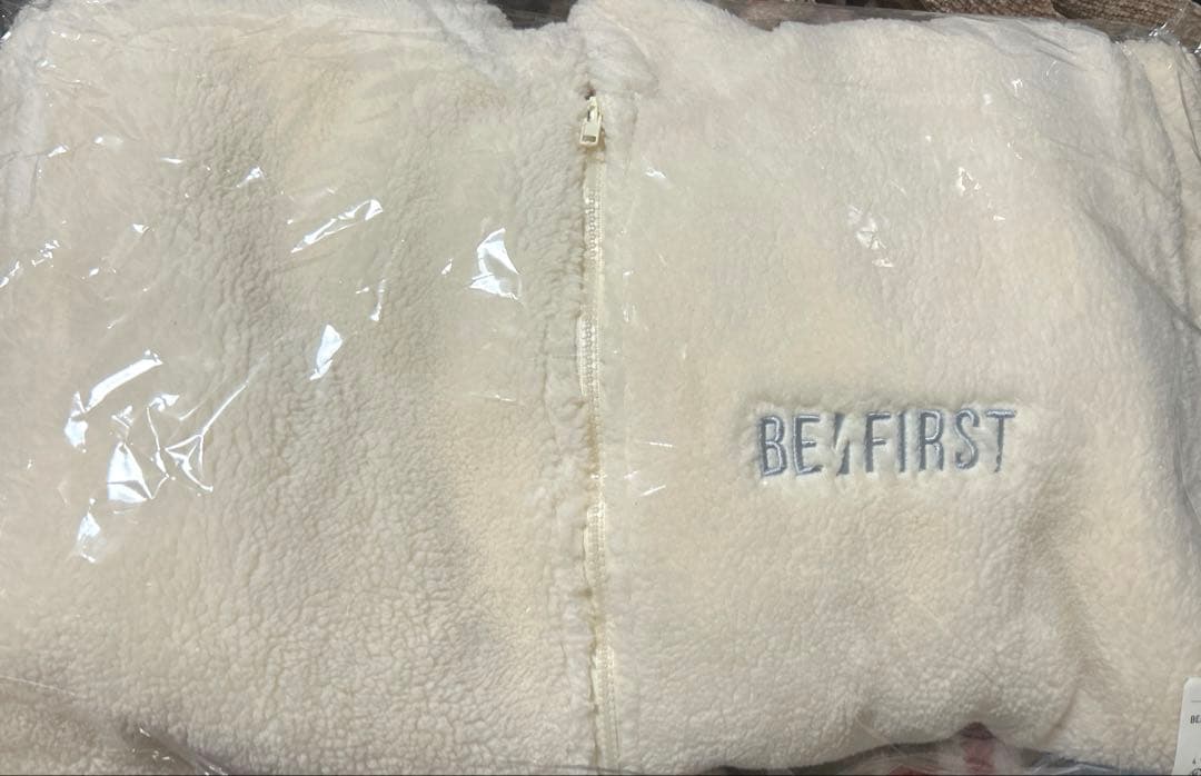 n*y様 BE:FIRST ボアジャケット L message