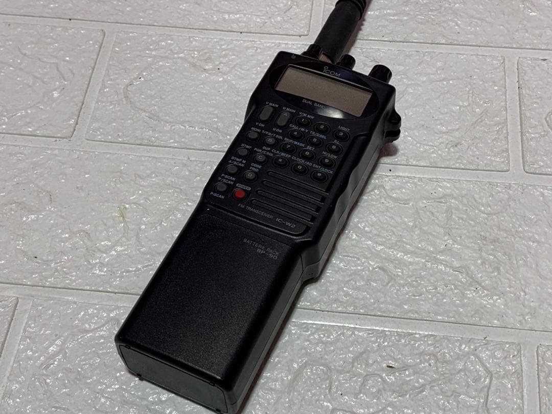 ICOM IC-W2 デュアルバンド機 日本製品