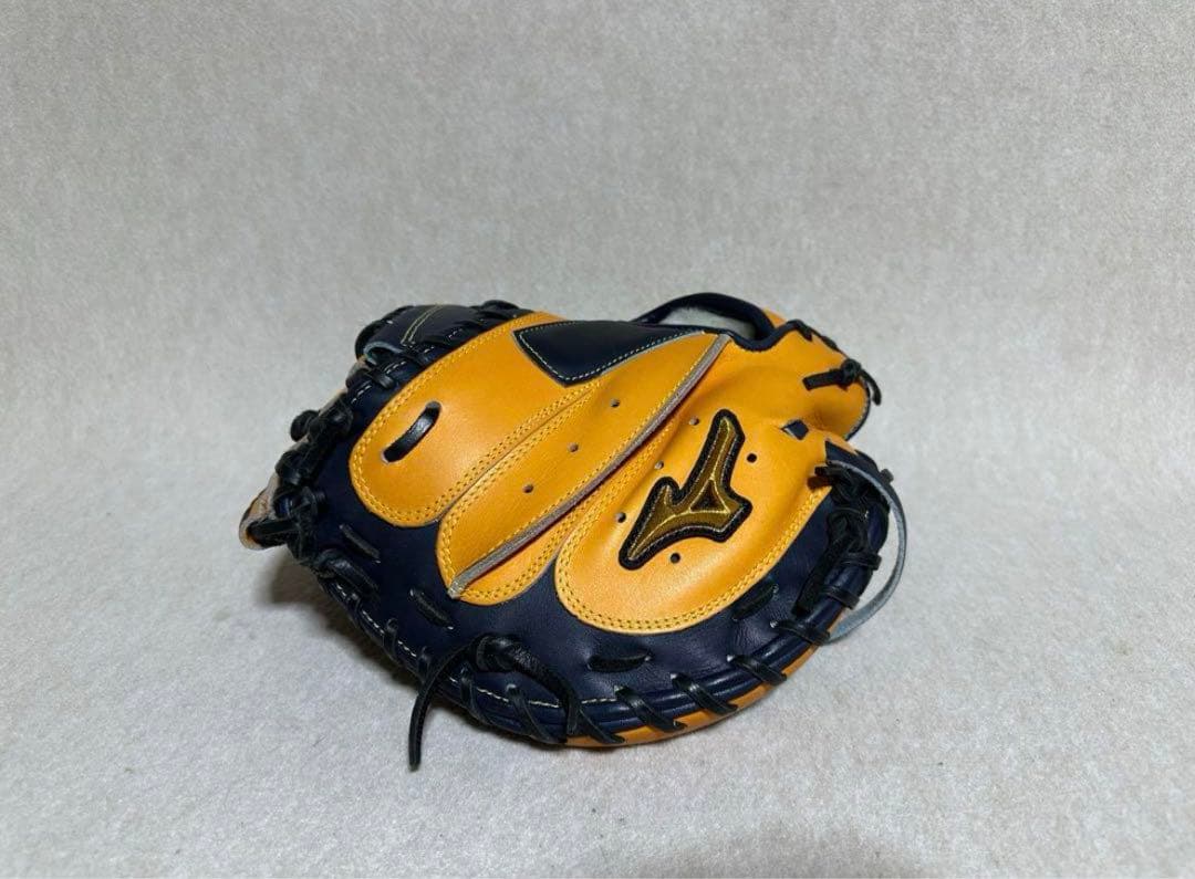 山本由伸投手 ノーヒットノーラン記念直筆サイン入りユニフォーム