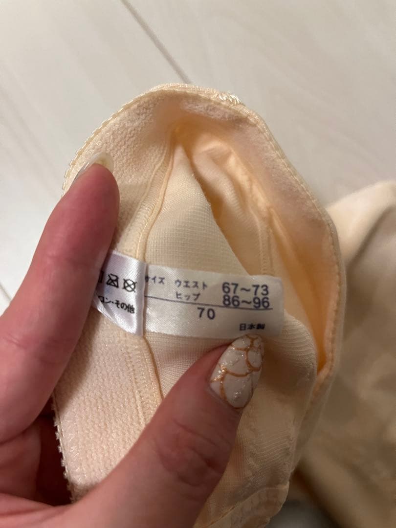 FOUR Sis & Co. F65 ブライダルインナー