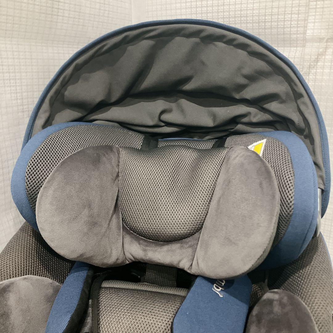 combi THE S ISOFIX エッグショック ZB-690ネイビー
