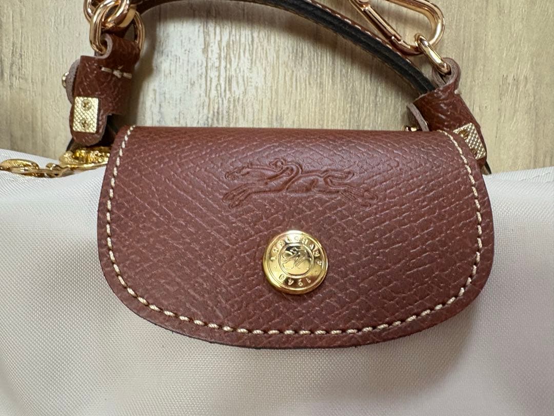 ロンシャン ル プリアージュ ハンドル付きポーチ