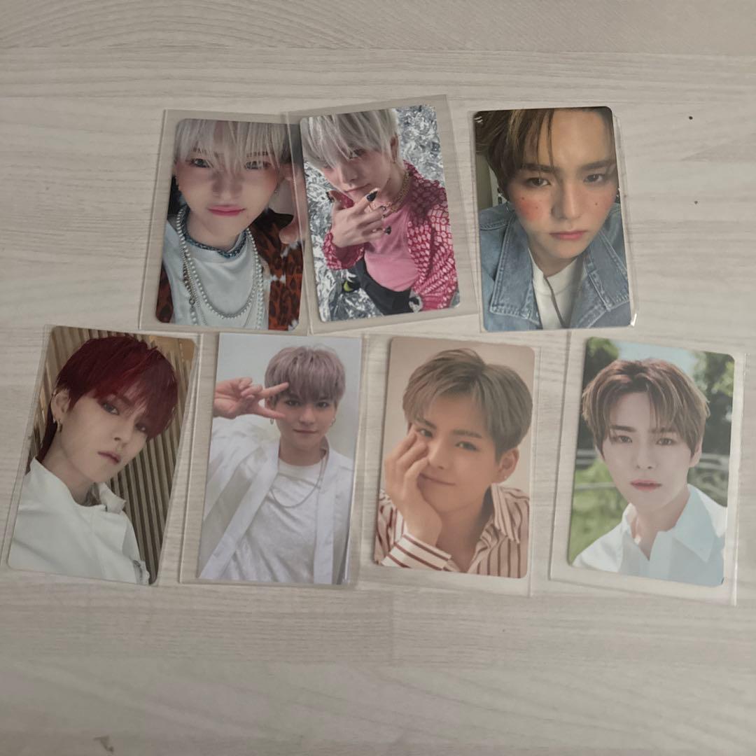 TREASURE YOSHI 缶バッジ トレカ ぬいぐるみ など