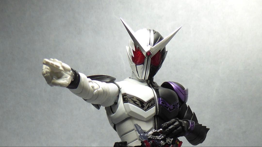 【値下】フィギュアーツ　真骨彫製法　風都探偵 仮面ライダーW ファングジョーカー