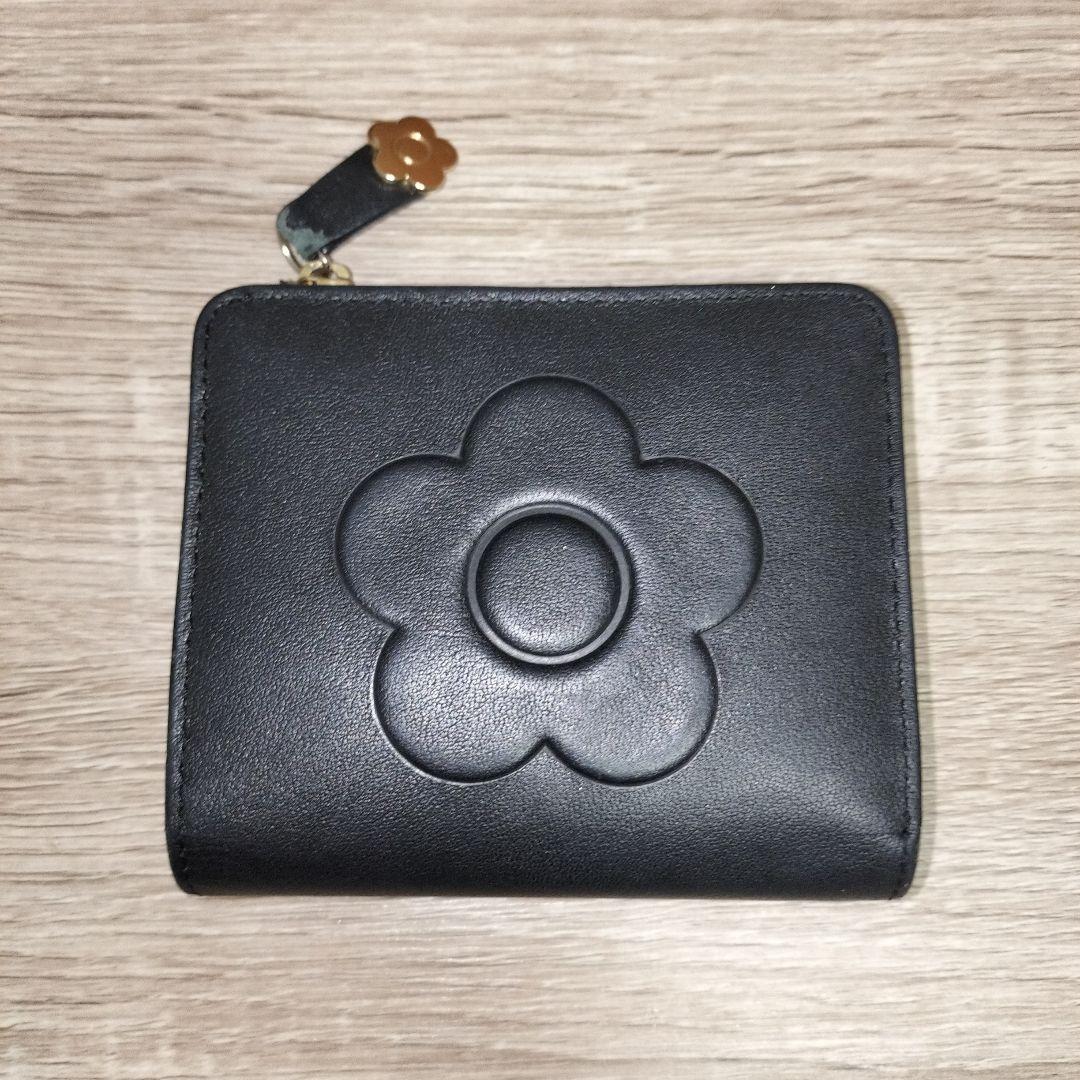 MARY QUANT 財布 二つ折り マリークワント マリクワ - メルカリ