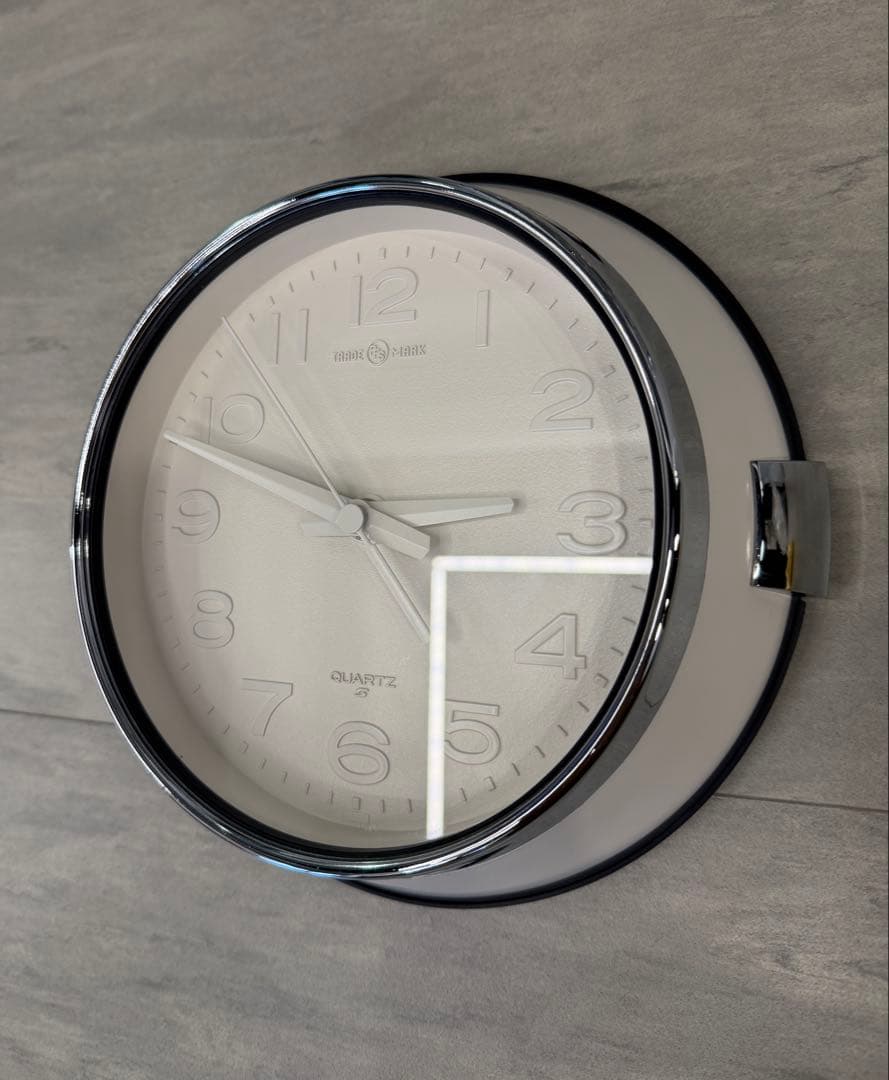 Pacific Furniture Service 壁掛け時計