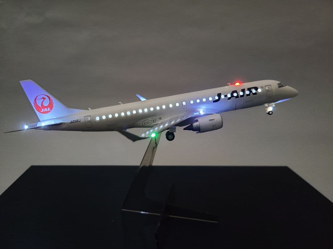 JAL エンブラエル E190 LED仕様 完成品 ジェイエア J-AIR モデル