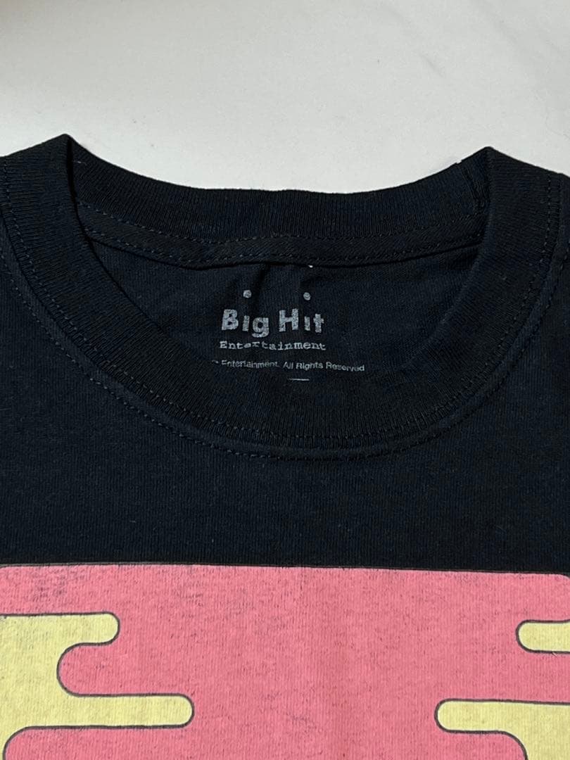 Big Hit Entertainment Tシャツ