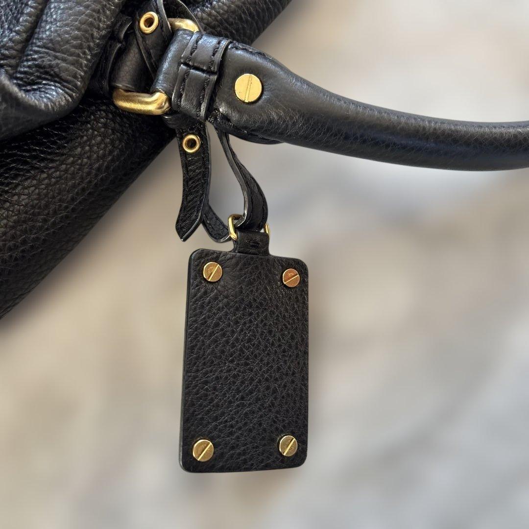 マークバイマークジェイコブス　黒 レザー ショルダーバッグ ゴールド金具