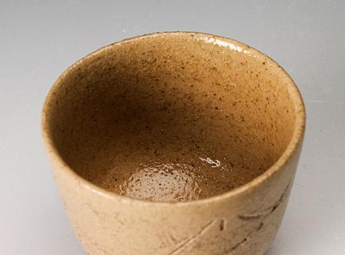 貴重】和田守卑良 線彫りぐい吞 M295