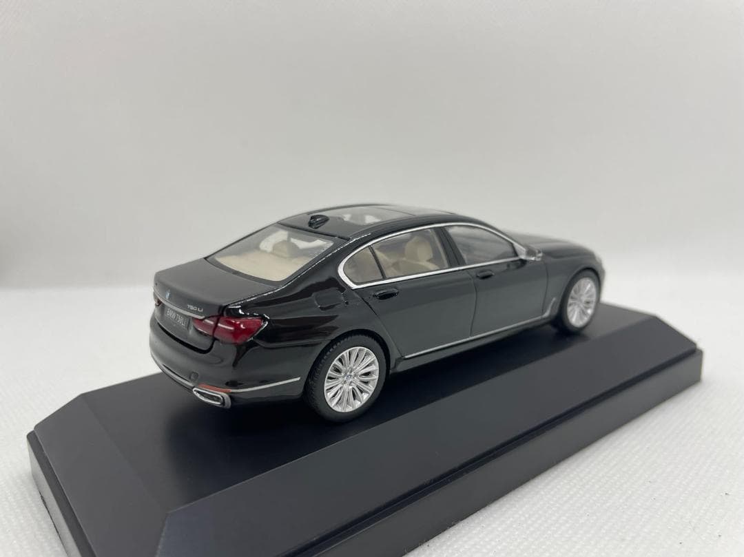 405-131 BMW特注 1/43 BMW 7 Series ブラック