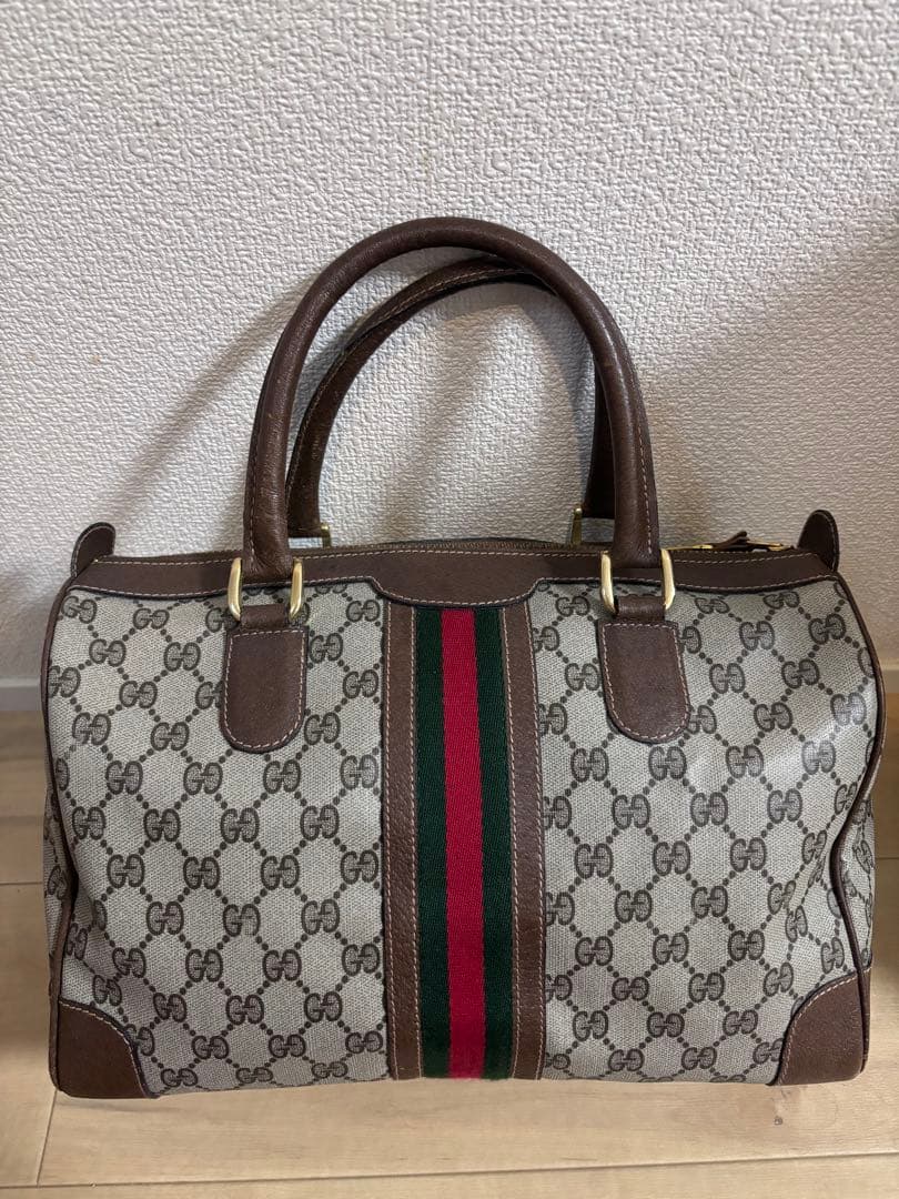 Gucci GGパターン ボストンバッグ & 財布
