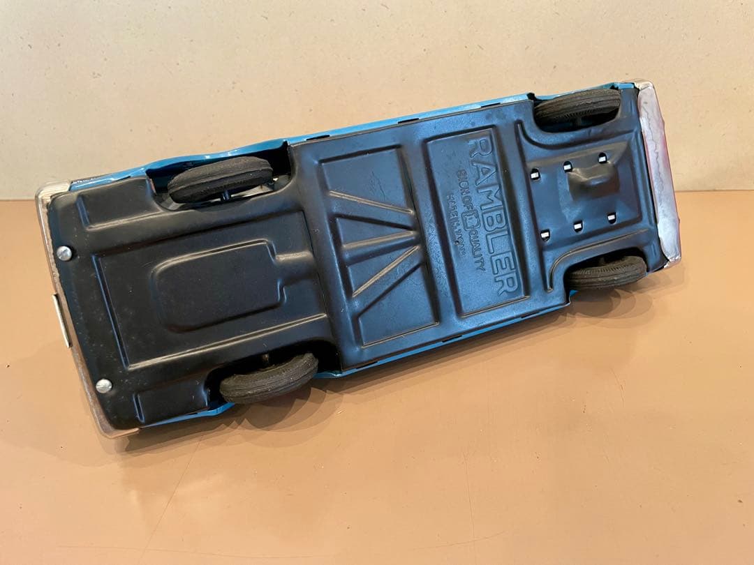 【RAMBLER】ランブラー・クラシック　ステーションワゴン　バンダイ ブリキ