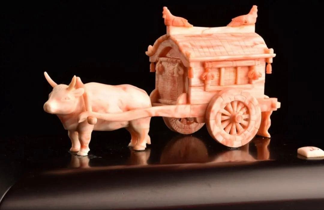 本珊瑚 珊瑚彫刻 宝石珊瑚 珊瑚置物コ－ラル 牛引き御所車 珊瑚宝飾