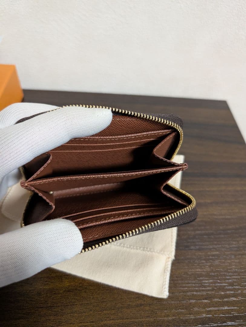 新品　ルイ・ヴィトン　LOUISVUITTON　ジッピーパース　モノグラム